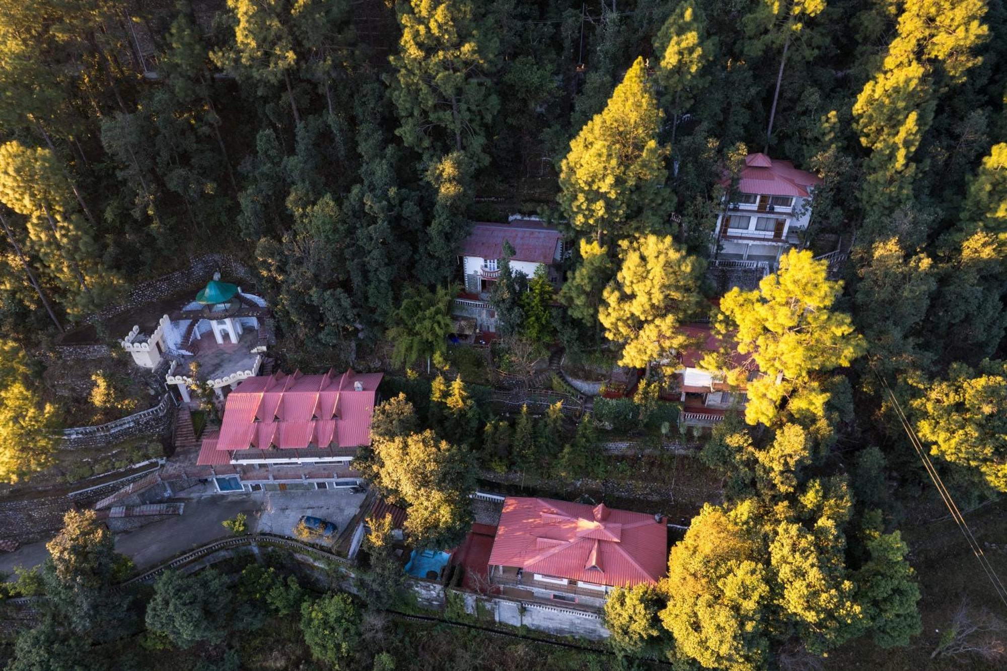 The Canadian Woods Resort Nainital Esterno foto