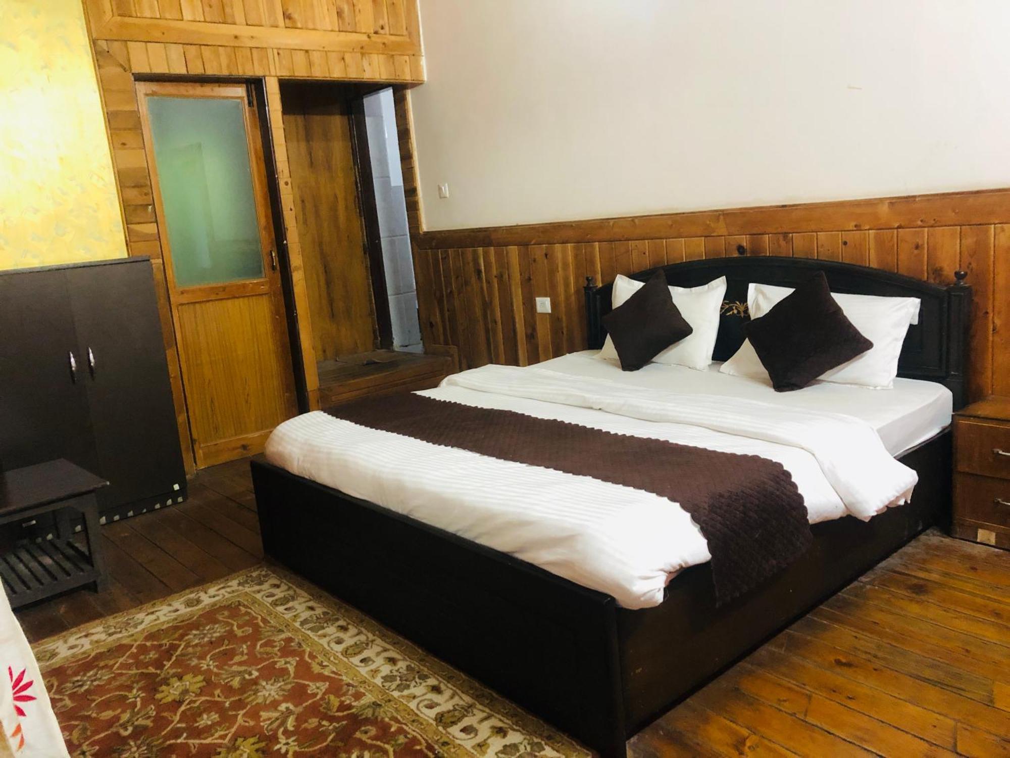 The Canadian Woods Resort Nainital Esterno foto