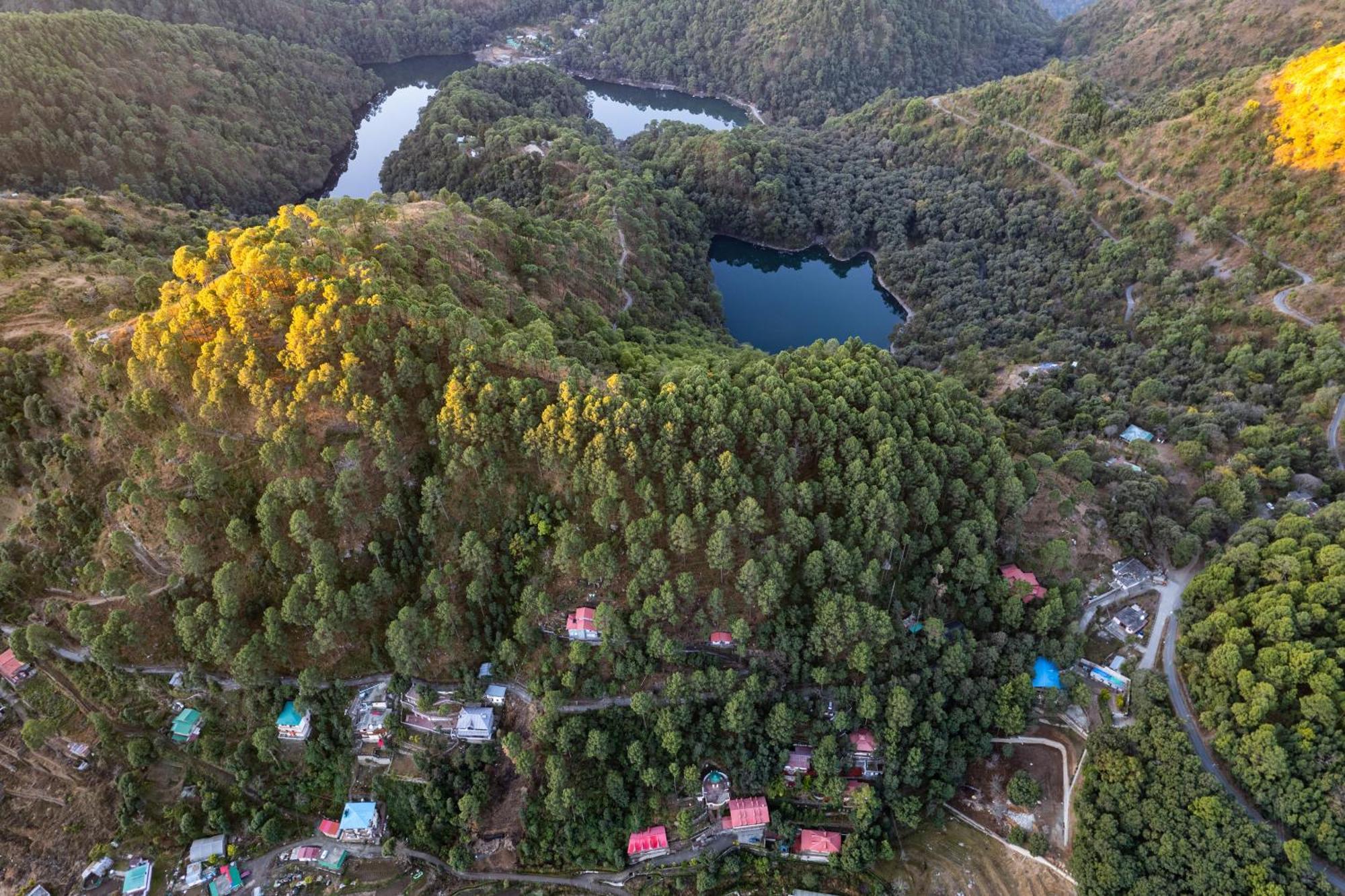 The Canadian Woods Resort Nainital Esterno foto